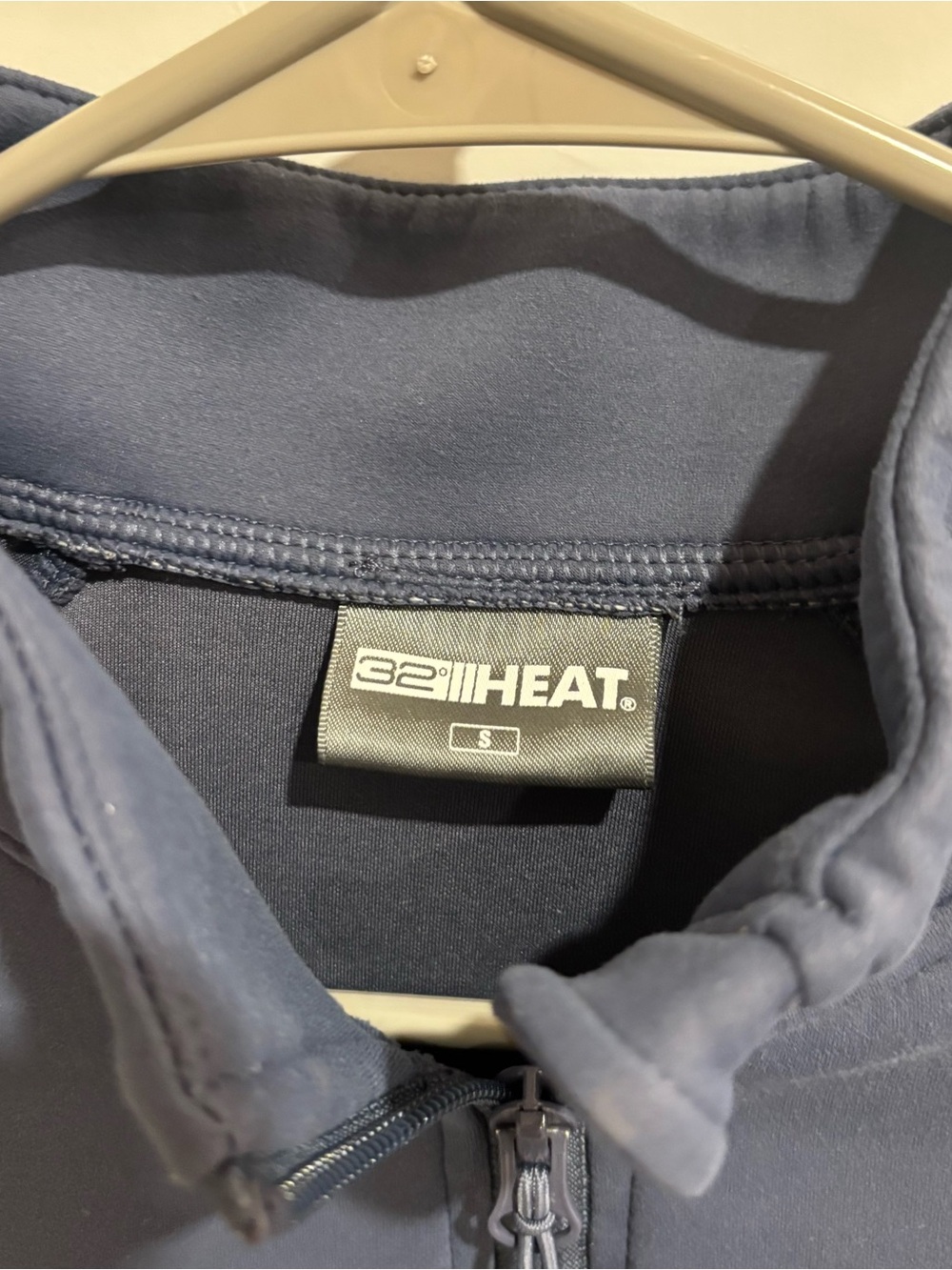 32 Degrees Heat Full Zip Active Jacket Size: M - Picture 7 of 8